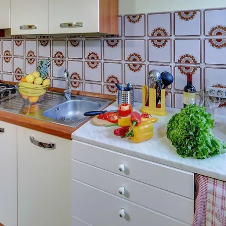 La Pineta Holiday home Latignano